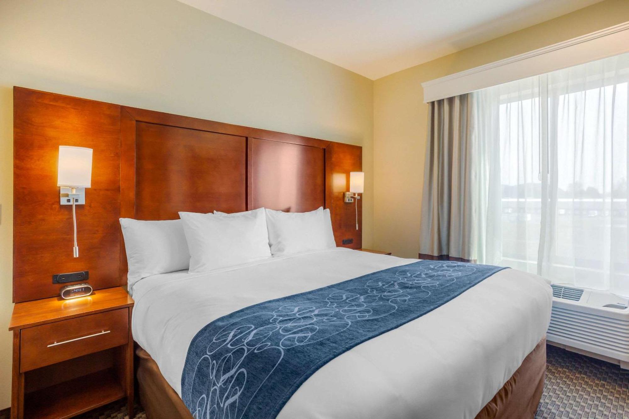 Comfort Suites Burlington Near I-5 Exteriér fotografie