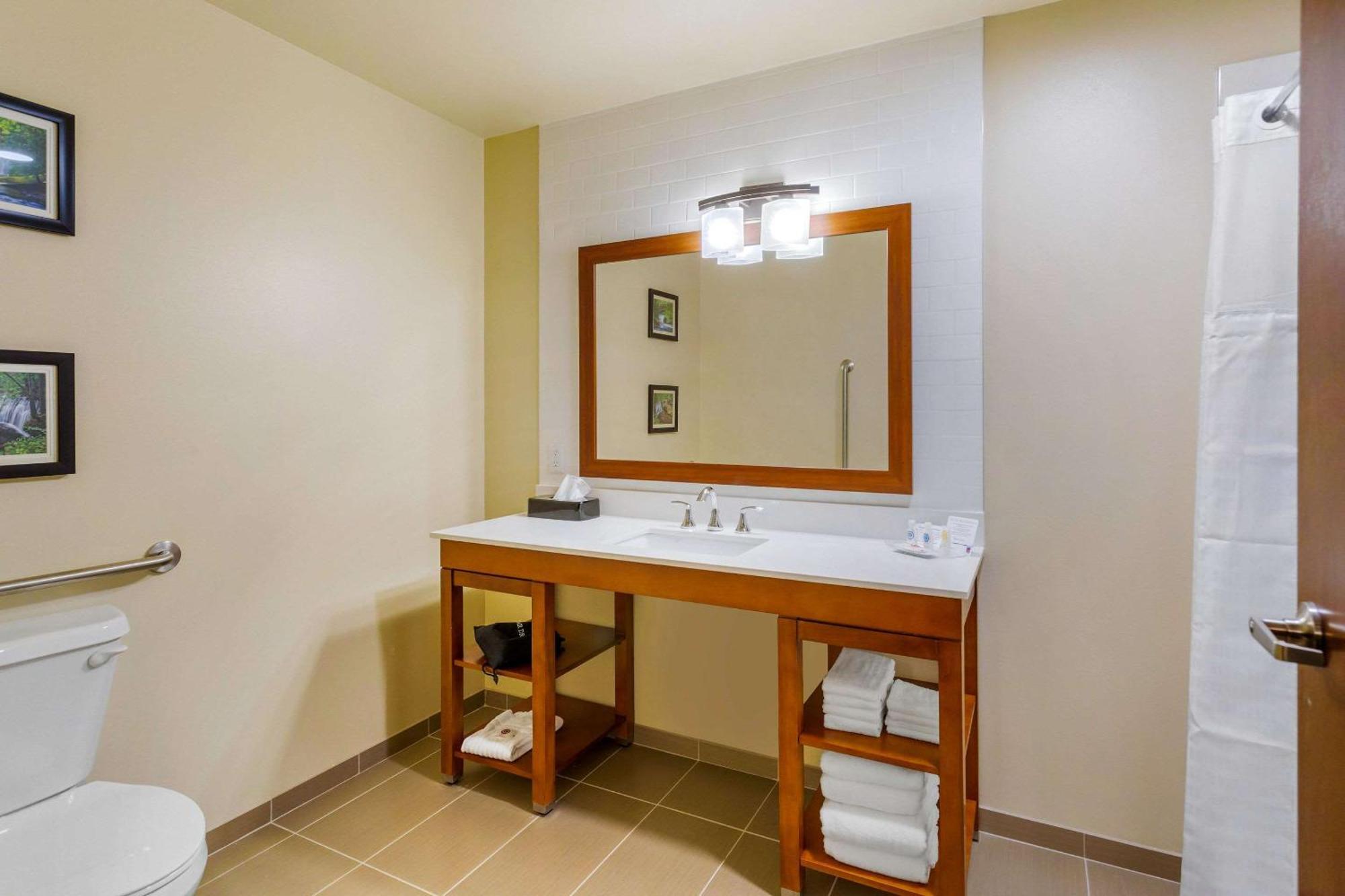 Comfort Suites Burlington Near I-5 Exteriér fotografie