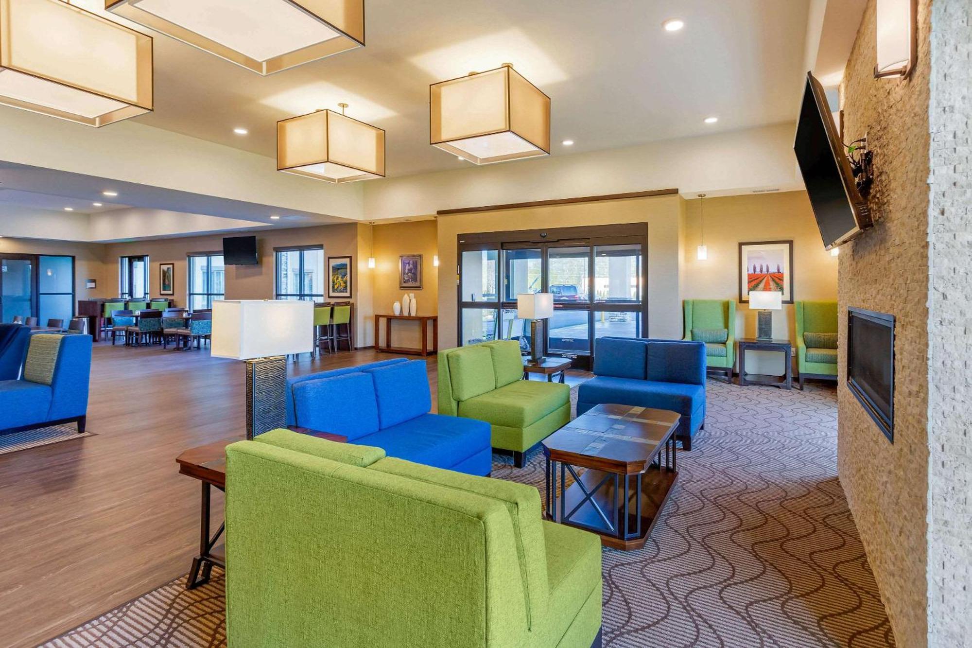 Comfort Suites Burlington Near I-5 Exteriér fotografie
