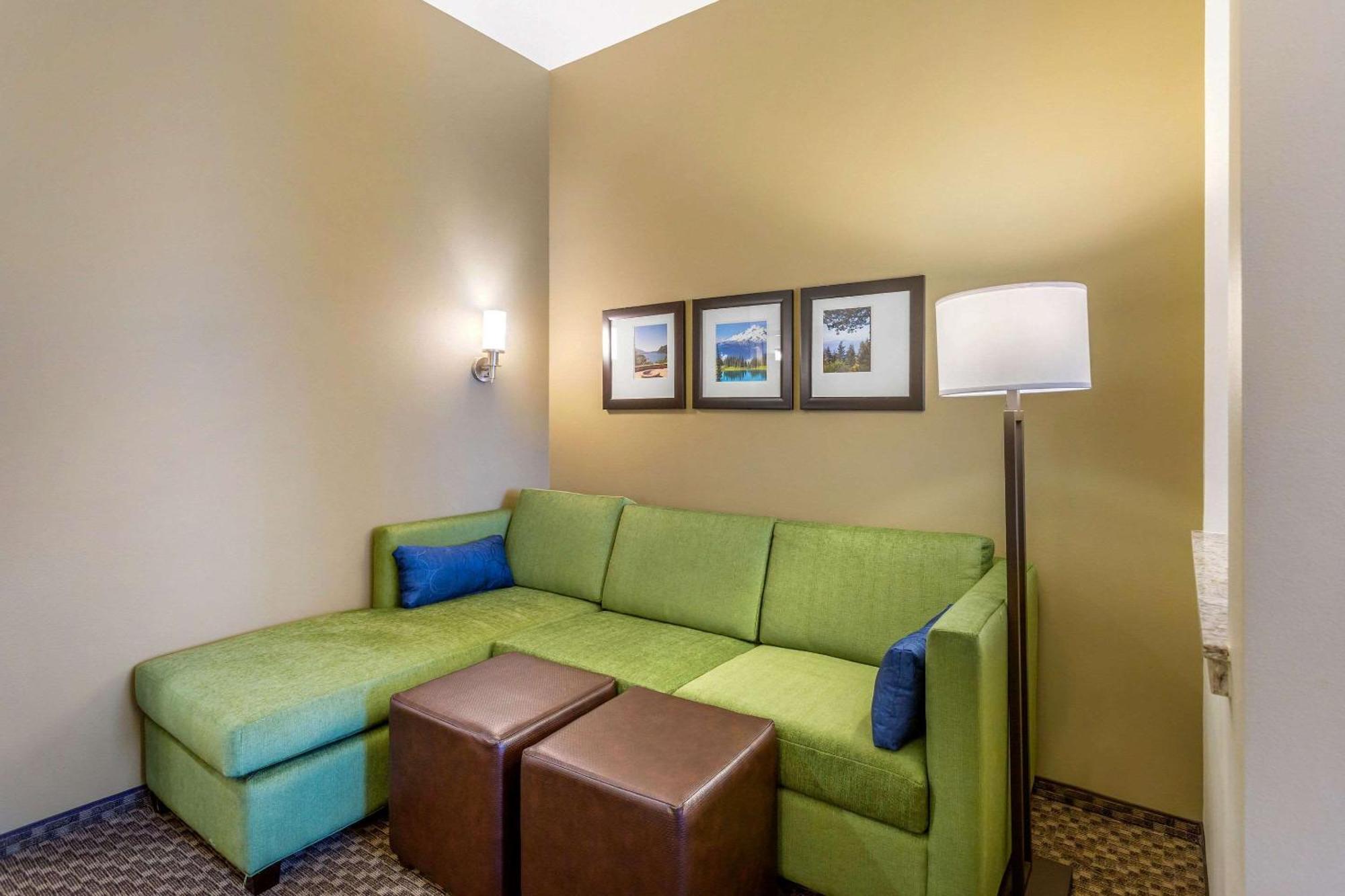 Comfort Suites Burlington Near I-5 Exteriér fotografie