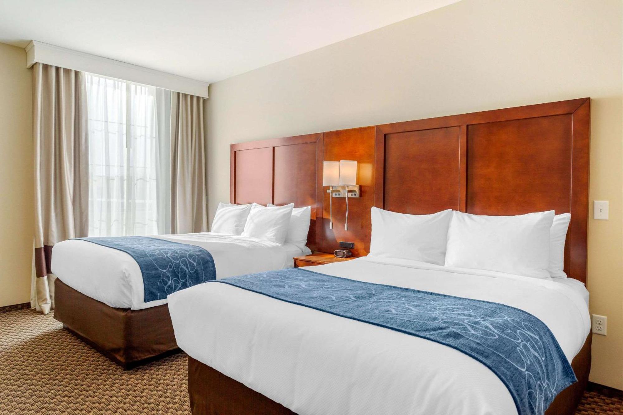 Comfort Suites Burlington Near I-5 Exteriér fotografie